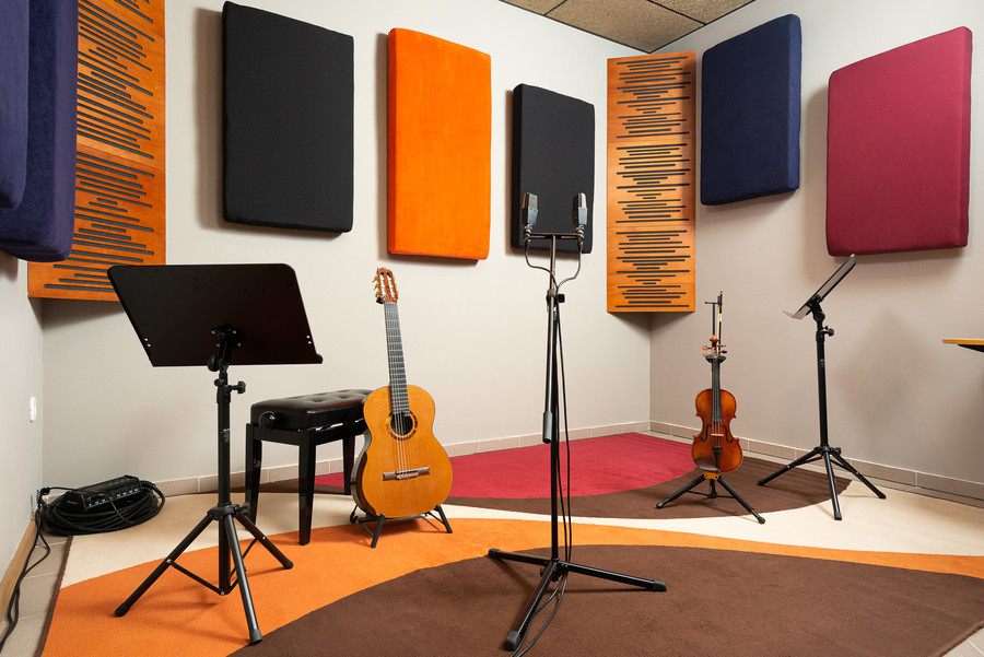 Photographing various spaces for promotion: music studio / © Saša Huzjak / SHtudio.eu